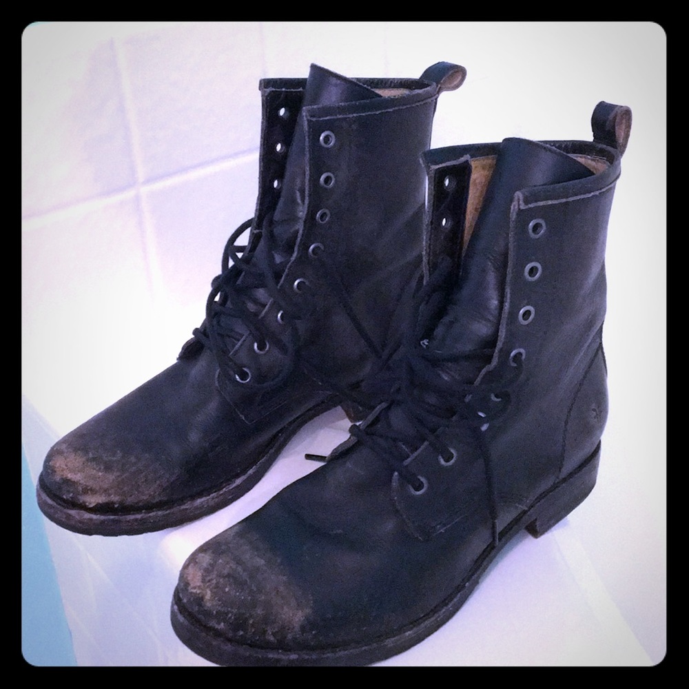 Frye Veronica combat boots